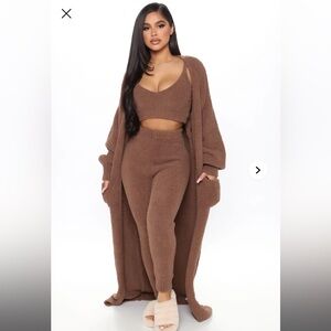 Fashion Nova Living In It 3 piece fuzzy set